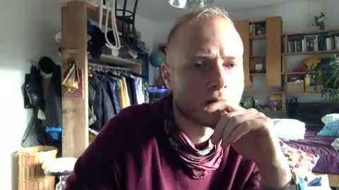gruendamien online show from 13, 1, 2025