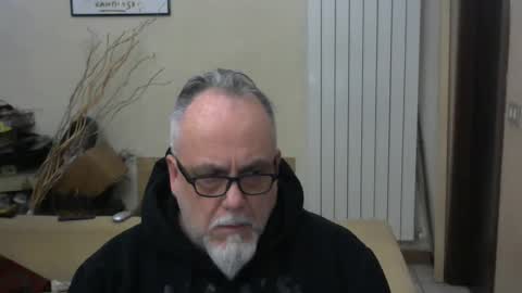 GRIZZLY65 online show from 6, 1, 2025