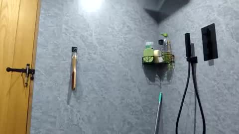 Snapshot of grzegorz34 chatting on 1, 11, 2025 Greg online show from 1, 11, 2025