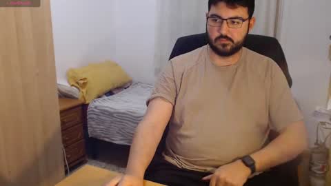 Snapshot of gsendra chatting on 6, 3, 2025 gsendra online show from 6, 3, 2025