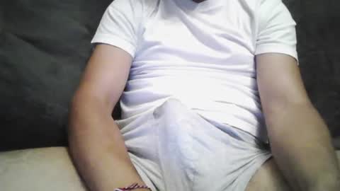 guapete 21x online show from 4, 8, 2026
