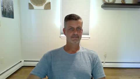 Snapshot of gudguy2025 chatting on 28, 9, 2025 gudguy2025 online show from 28, 9, 2025