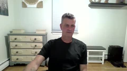 Snapshot of gudguy2025 chatting on 18, 5, 2026 gudguy2025 online show from 18, 5, 2026
