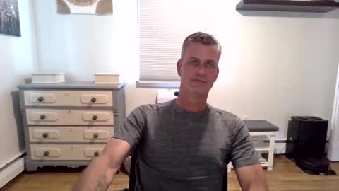 Snapshot of gudguy2025 chatting on 18, 5, 2026 gudguy2025 online show from 18, 5, 2026