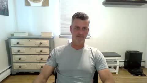 Snapshot of gudguy2025 chatting on 21, 5, 2026 gudguy2025 online show from 21, 5, 2026
