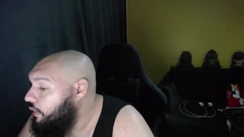 Snapshot of guessswho24 chatting on 24, 10, 2025 Ayan online show from 24, 10, 2025