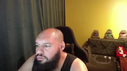 Snapshot of guessswho24 chatting on 2, 11, 2025 Ayan online show from 2, 11, 2025