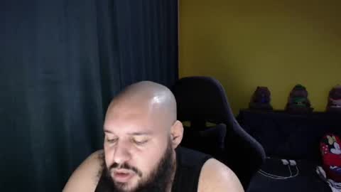 Snapshot of guessswho24 chatting on 14, 12, 2025 Ayan online show from 14, 12, 2025