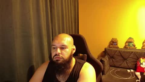 Snapshot of guessswho24 chatting on 15, 12, 2025 Ayan online show from 15, 12, 2025