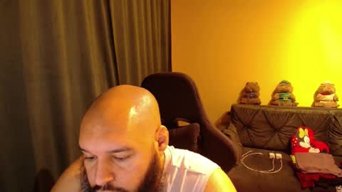 Snapshot of guessswho24 chatting on 1, 2, 2026 Ayan online show from 1, 2, 2026