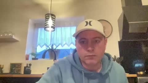 guil0 online show from 12, 1, 2026