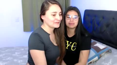 Snapshot of gumball_room chatting on 19, 12, 2024 Vane blonde and Hazell black hair online show from 19, 12, 2024