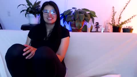 Snapshot of gumball_room chatting on 10, 2, 2025 Vane blonde and Hazell black hair online show from 10, 2, 2025