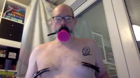 Snapshot of gummicasual chatting on 17, 2, 2025 gummicasual online show from 17, 2, 2025