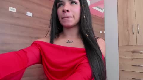 gummyluv online show from 5, 11, 2025