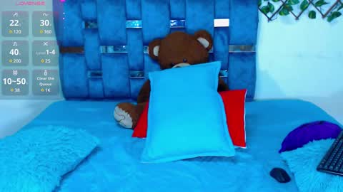 Snapshot of gurxxxt chatting on 5, 1, 2025 Hakim online show from 5, 1, 2025