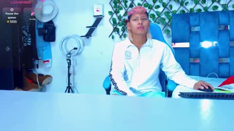 Snapshot of gurxxxt chatting on 18, 1, 2025 Hakim online show from 18, 1, 2025