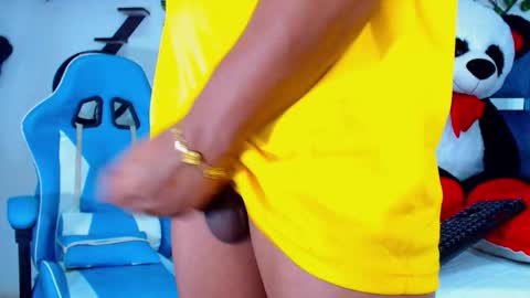 Snapshot of gurxxxt chatting on 18, 10, 2025 Hakim online show from 18, 10, 2025