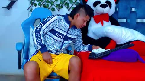 Snapshot of gurxxxt chatting on 26, 10, 2025 Hakim online show from 26, 10, 2025