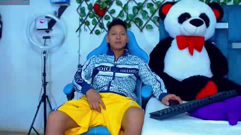 Snapshot of gurxxxt chatting on 18, 1, 2026 Hakim online show from 18, 1, 2026