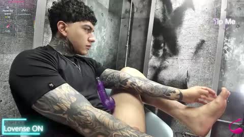Snapshot of gury_tattoo chatting on 30, 5, 2026 Gury online show from 30, 5, 2026