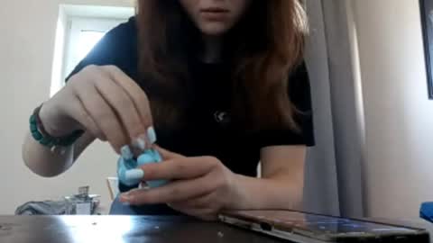 Snapshot of gussietackitt chatting on 15, 4, 2026 Alana online show from 15, 4, 2026