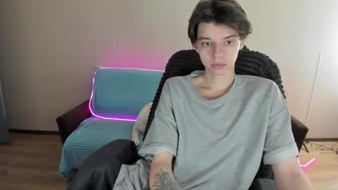 Snapshot of guy_liam1 chatting on 18, 12, 2024 guy_liam1 online show from 18, 12, 2024