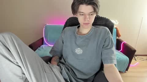 Snapshot of guy_liam1 chatting on 21, 12, 2024 guy_liam1 online show from 21, 12, 2024