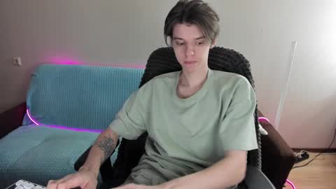 Snapshot of guy_liam1 chatting on 12, 2, 2025 guy_liam1 online show from 12, 2, 2025