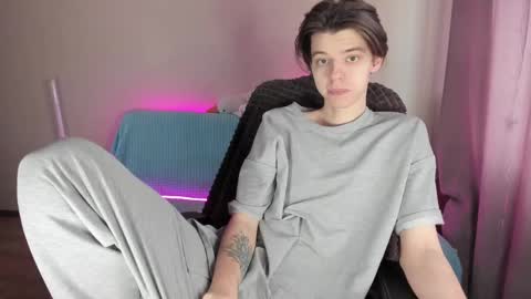 Snapshot of guy_liam1 chatting on 28, 2, 2025 guy_liam1 online show from 28, 2, 2025