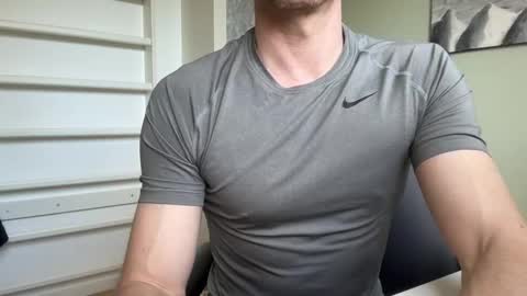 NaughtyFitHusband online show from 9, 3, 2025