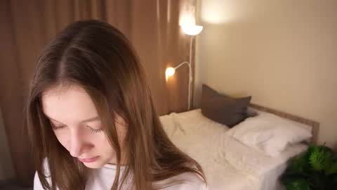 Molly online show from 3, 2, 2026