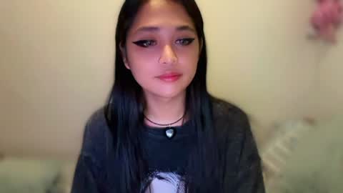 Snapshot of gwynmylove chatting on 22, 6, 2026 Gwyn online show from 22, 6, 2026