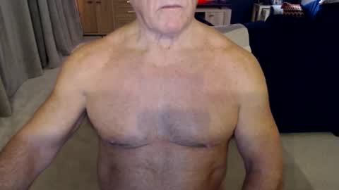 Snapshot of gymguyuk28 chatting on 1, 2, 2026 Gymguy online show from 1, 2, 2026