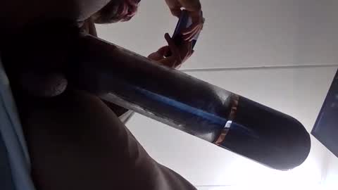 Snapshot of gymking999 chatting on 11, 9, 2025 gymking999 online show from 11, 9, 2025