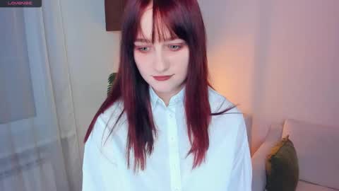 Kelly  Lilly online show from 11, 1, 2026