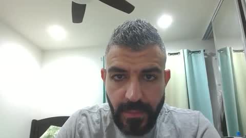 h0nest84 online show from 22, 12, 2024