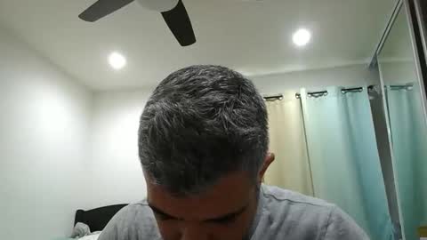 Snapshot of h0nest84 chatting on 19, 4, 2026 h0nest84 online show from 19, 4, 2026