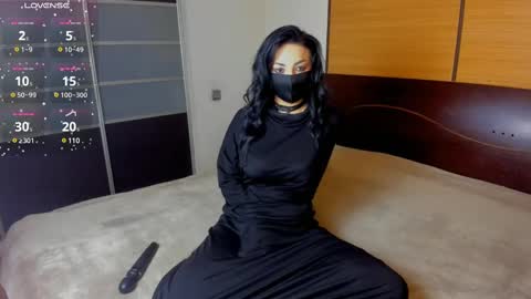 Snapshot of habibi_moon chatting on 16, 2, 2025 Linda online show from 16, 2, 2025