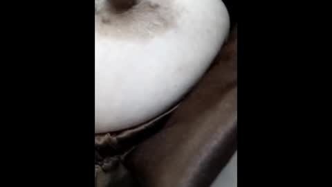 Snapshot of hachi_sweetbabie chatting on 14, 1, 2026 hachi_sweetbabie online show from 14, 1, 2026