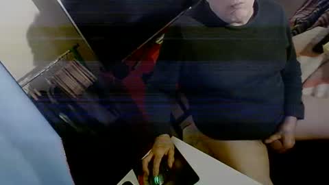 Snapshot of hacknoob62 chatting on 19, 12, 2024 hacknoob62 online show from 19, 12, 2024