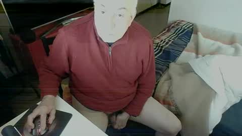 Snapshot of hacknoob62 chatting on 1, 1, 2025 hacknoob62 online show from 1, 1, 2025