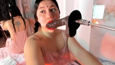 hade_cute2 online show from 1, 6, 2026