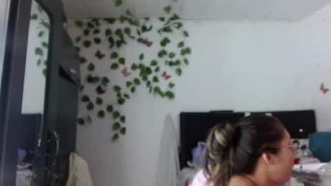 Snapshot of hader_wild21 chatting on 24, 1, 2025 hader_wild21 online show from 24, 1, 2025