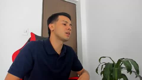 hades_horny_ online show from 6, 4, 2026