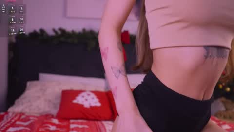 Snapshot of hadleynichols chatting on 9, 1, 2026 Hi Im Rebecca Glad to see you in my room PVT is open online show from 9, 1, 2026