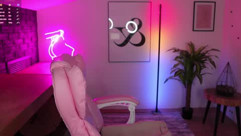 Snapshot of hailey__green chatting on 2, 2, 2025 Hailey Green online show from 2, 2, 2025