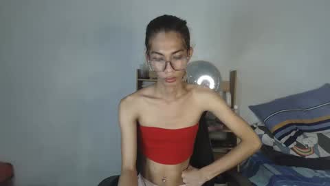 hailey_sweetcum77 online show from 9, 3, 2026