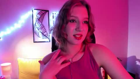 Snapshot of haileyfoxy chatting on 29, 11, 2025 Hailey online show from 29, 11, 2025