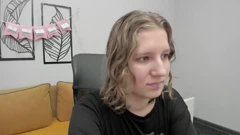 Hailey online show from 13, 2, 2026